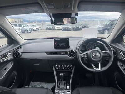 Салон Mazda на фотографиях японского этапа, присланных 25 сентября.